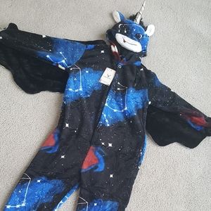 Winged unicorn pajamas. 6,7,8 yrs?? NWT